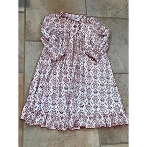 Sweet honey robe Beautiful for Christmas or valentines Size 6 vguc